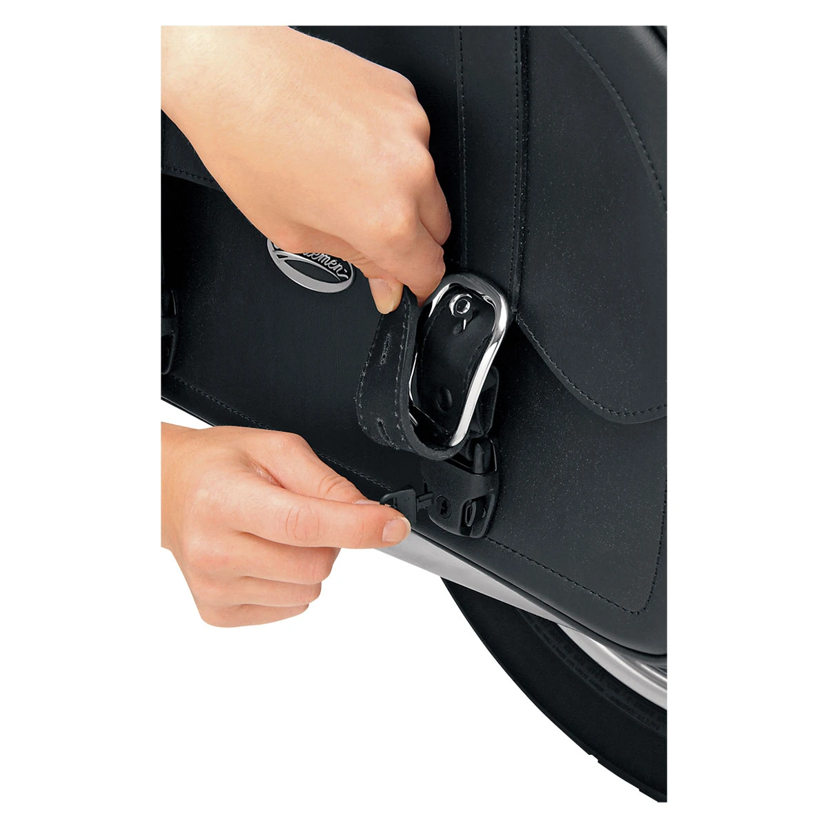 Saddlemen Express Drifter Extra Jumbo Slant Saddlebags 7 Saddlemen Express Drifter Extra Jumbo Slant Saddlebags - Image 5